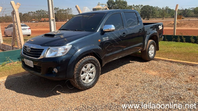  HILUX CD 4X4 TOYOTA FROTA:  12010044 ANO:  2015 PLACA:  GAD0670 CHASSI:  8AJFY22G6F8025552 NO ESTADO. 
